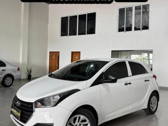 HYUNDAI HB20 1.0 COMFORT 12V FLEX 4P MANUAL HYUNDAI HB20 1.0 COMFORT 12V FLEX 4P MANUAL